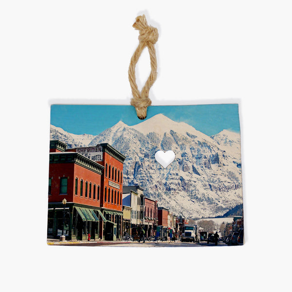 Rising Ornament
